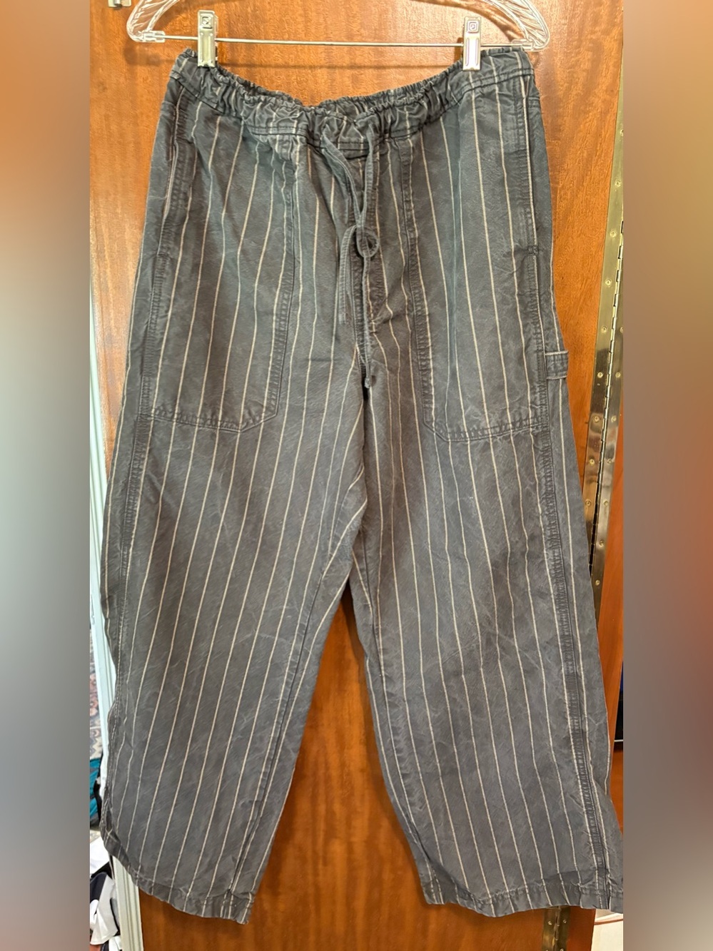 aerie women’s Black Pinstripe Cargo Drawstring Pants
